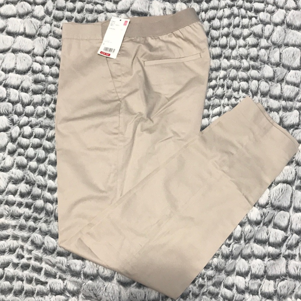 NWT✨ Uni Qlo Ankle Length Pants